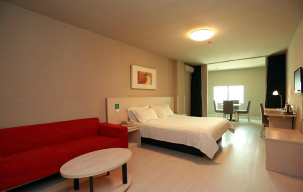 Jinjiang Inn Wuhan Optical Valley Finance Habour ภายนอก รูปภาพ